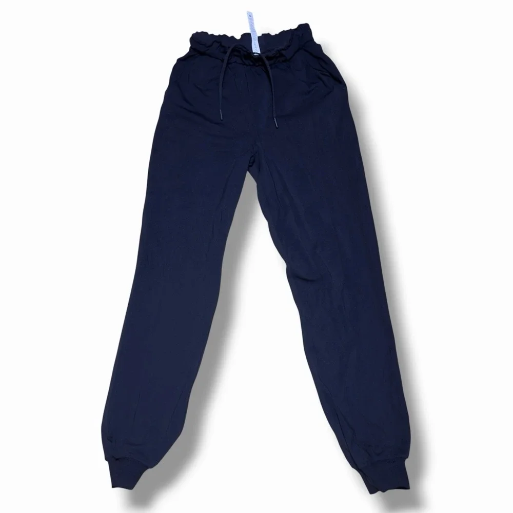 Lululemon Keep Moving Joggers size 2 Black Woman Workout Running Pants